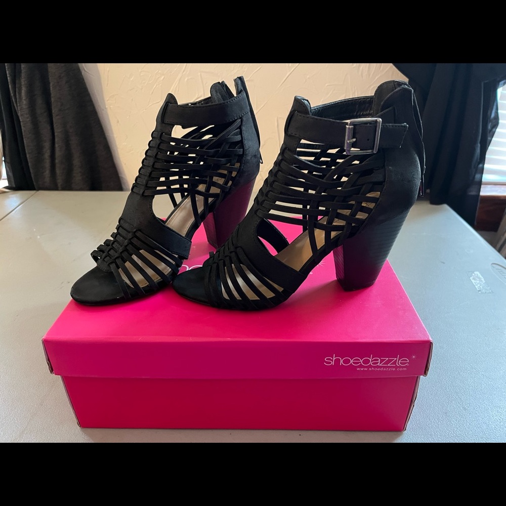 Womens black heels